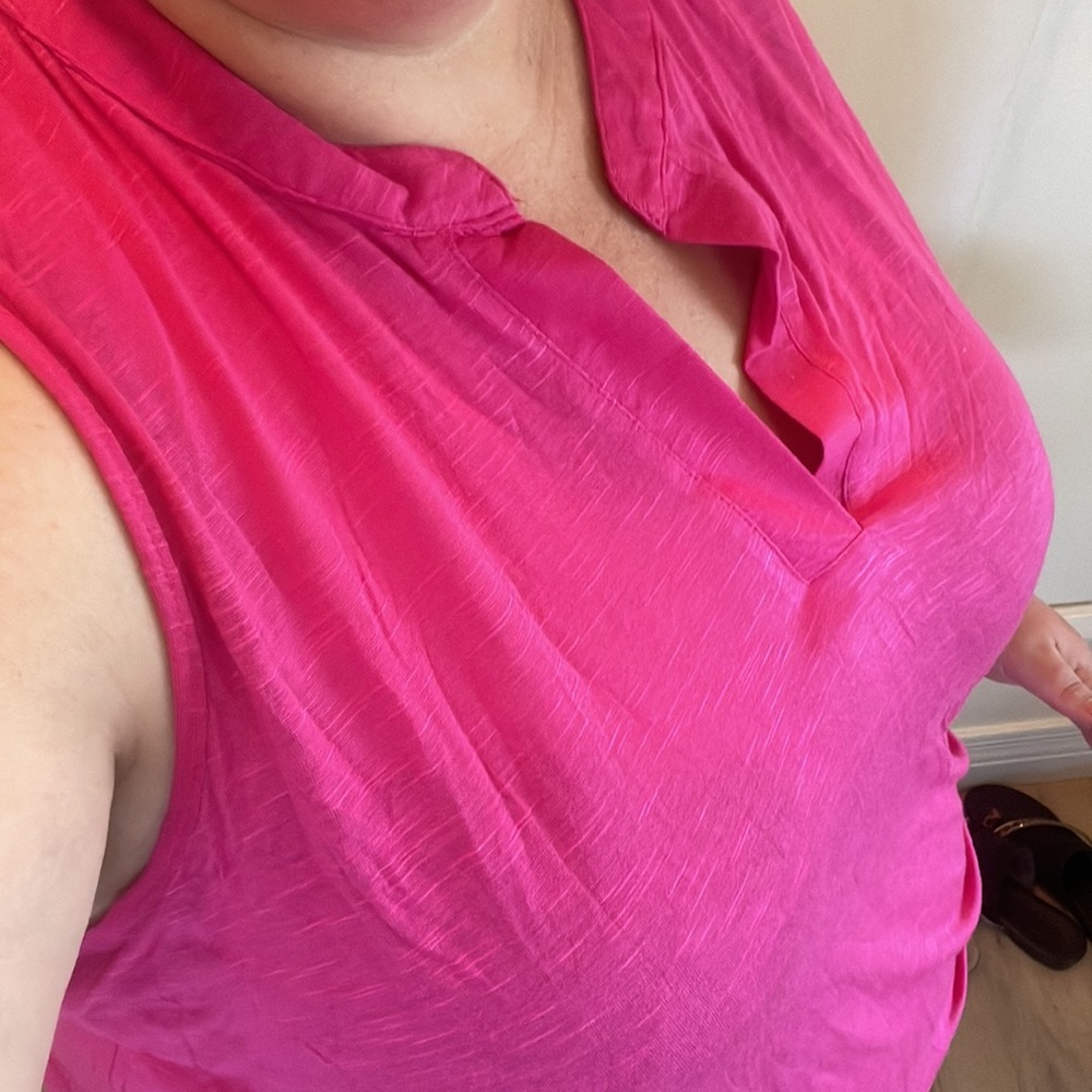 Ups and down hot pink v neck tank 3x modern hem nwt